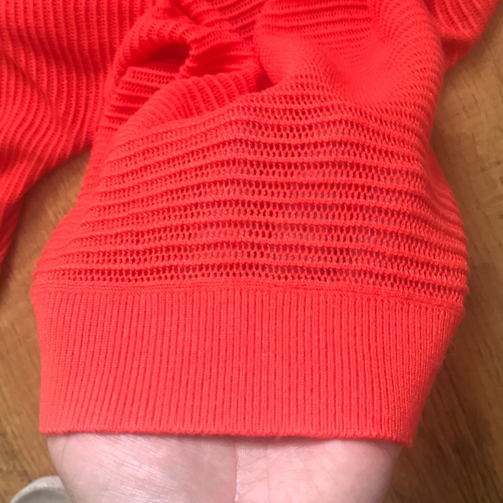 Express Sweater - Picture 3 of 3